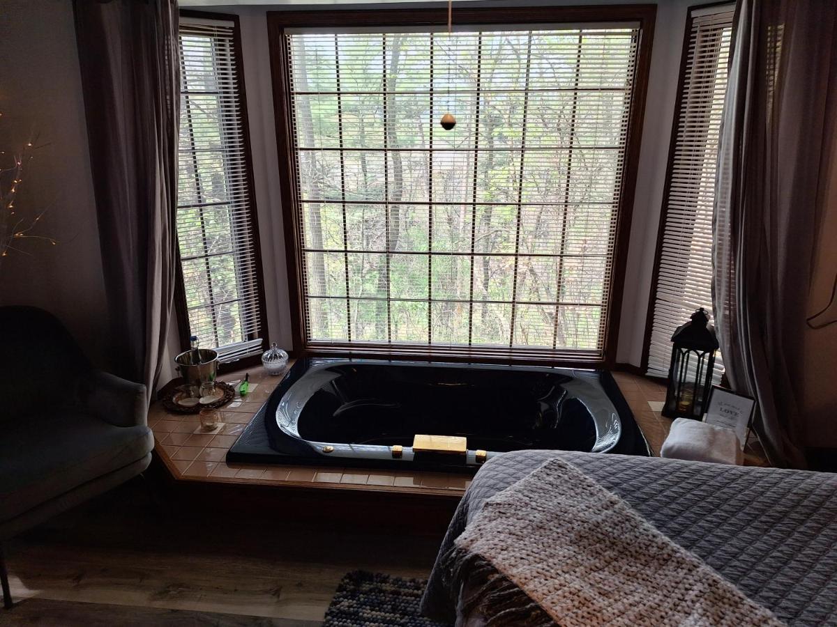Otter Creek Eau Claire Altoona Bed and Breakfast Eksteriør billede