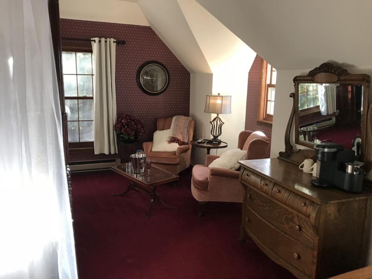 Otter Creek Eau Claire Altoona Bed and Breakfast Eksteriør billede
